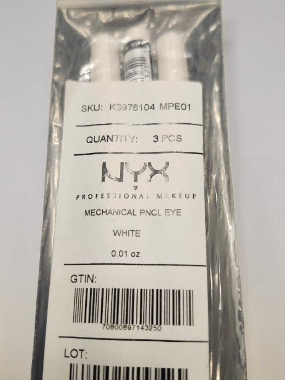 NYX Retractable Eye Liner - White 3 Pack - Picture 5 of 6